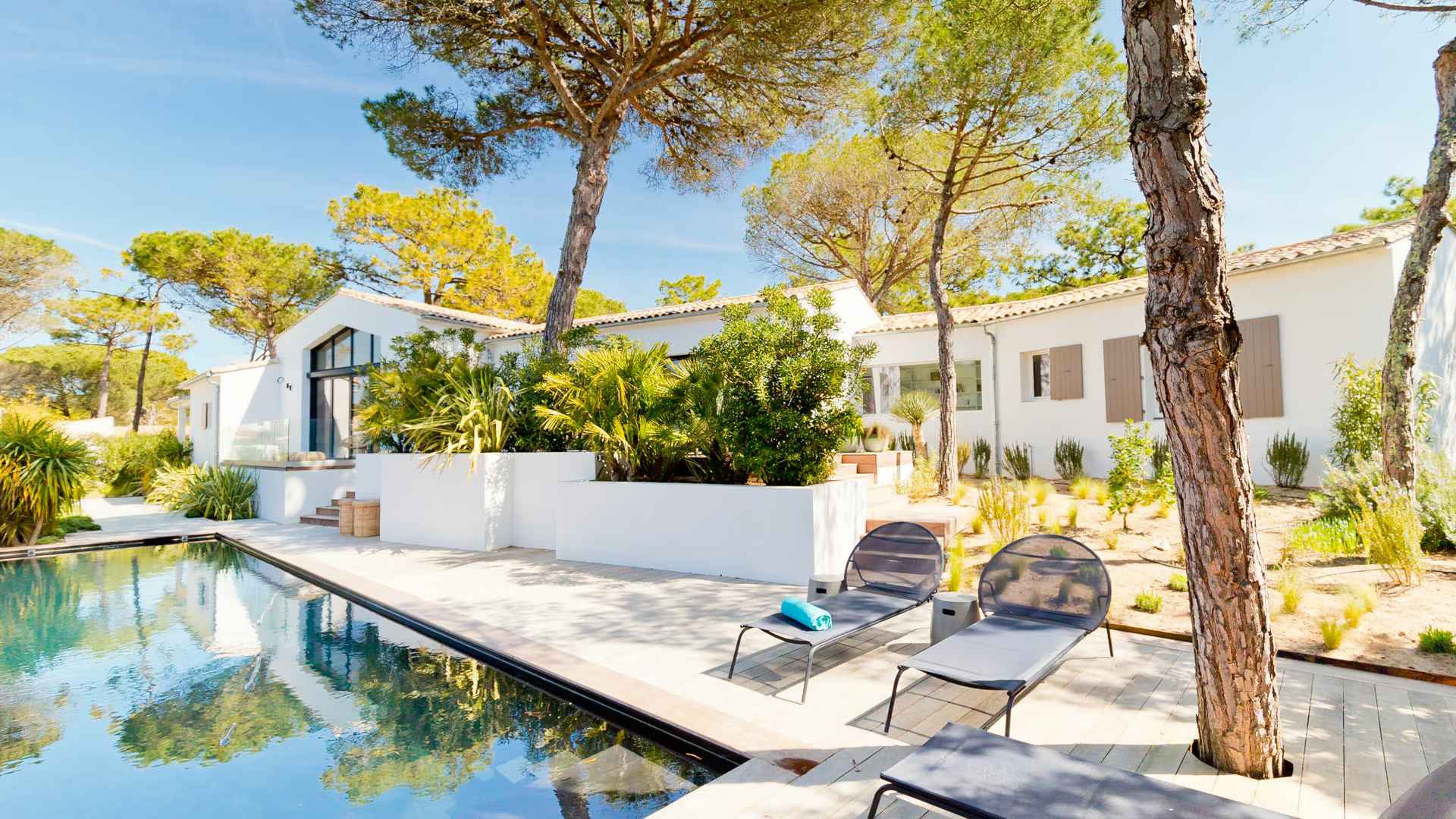 1. Villa Aurore : une entre luxe et volupté aux Portes-en-Ré