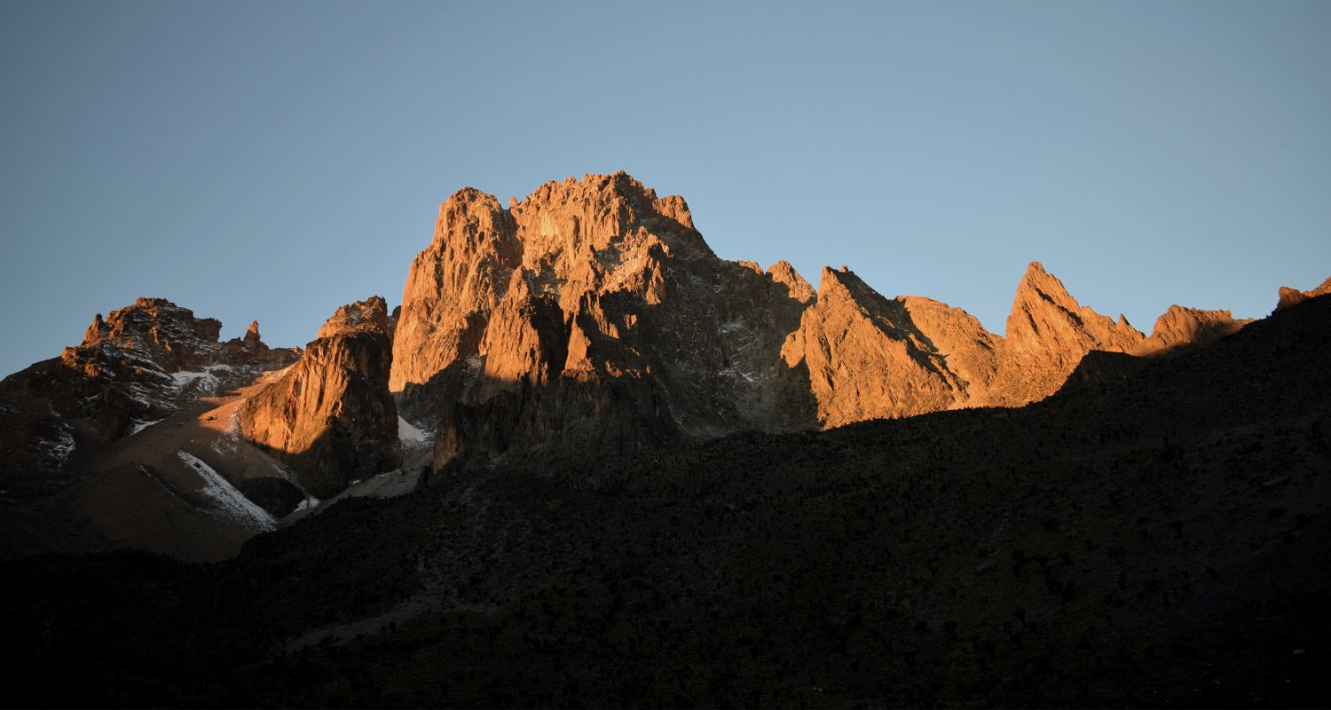 trekking mont kenya