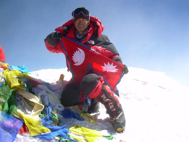 Tulsi Gurung sur le toit du monde : Everest