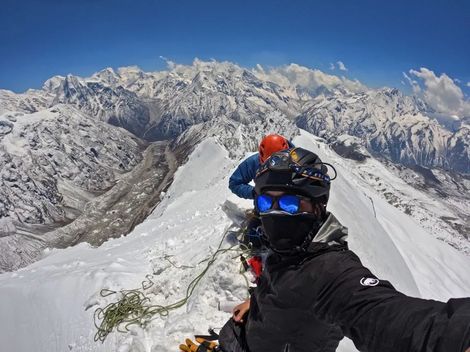 Sommet Outwild Tserko Peak Outwild Népal